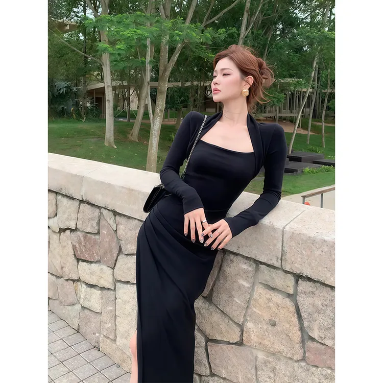 法式御姐气质褶皱方领长袖连衣裙女装秋季磨毛加厚开叉包臀长裙子