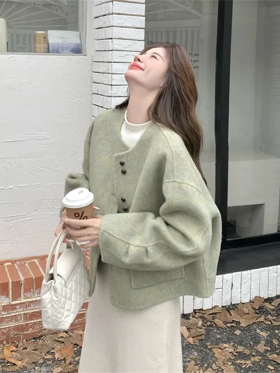 直下摆新潮风短款常规袖毛呢外套小香风洋气双面开衫