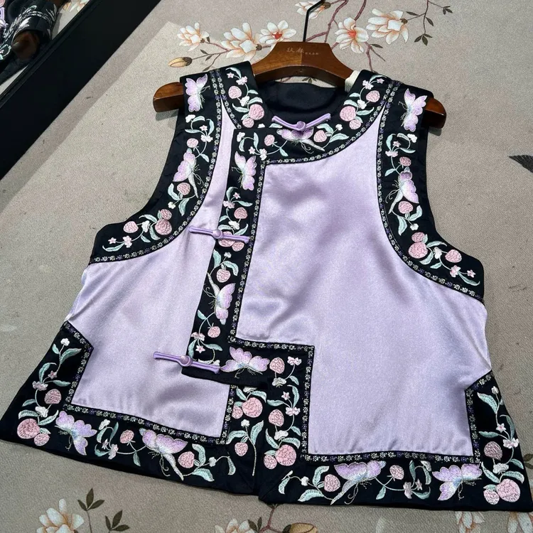 小花家重工刺绣醋酸格格马甲（默认小勾丝，介意勿拍）