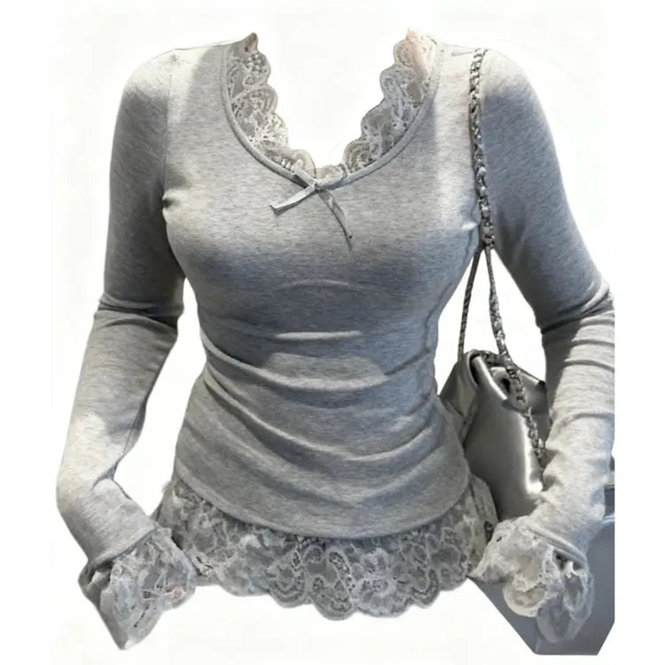 300斤大码胖mm纯欲风v领蕾丝拼接长袖T恤显瘦甜辣妹德绒内搭上衣