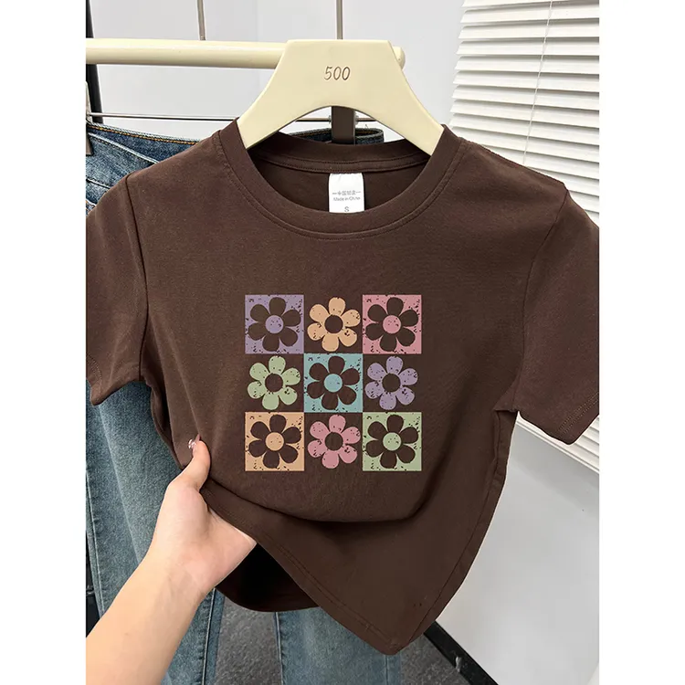 春夏季2025新款韩版设计感小花朵印花时尚圆领正肩短袖t恤女装ins