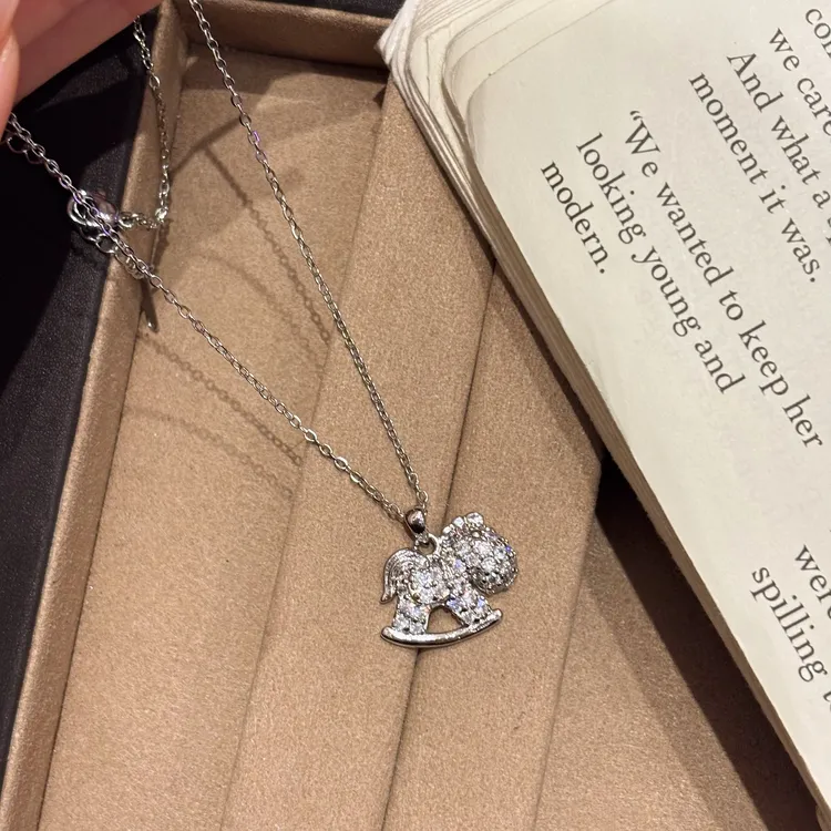 柯柒 钛钢项链 原创满钻马宝项链女轻奢时尚气质小众设计感锁骨链