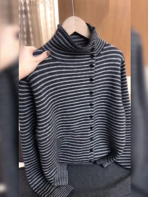 2025年冬季女装新款上衣设计感小众别致百搭高级感显瘦上衣初冬款