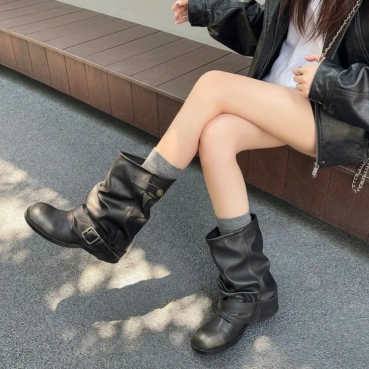 擦色复古短靴女2025新款英伦皮带扣炸街工装宽筒显瘦尖头单鞋女