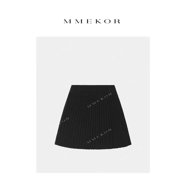 MMEKOR“百褶黑裙”2025新款秋款 千金玛德琳百搭短裙 67532