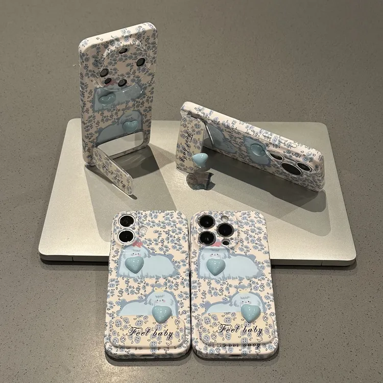 欧克里里蓝色碎花狗狗爱心支架适用苹果16手机壳华为vivo小米oppo