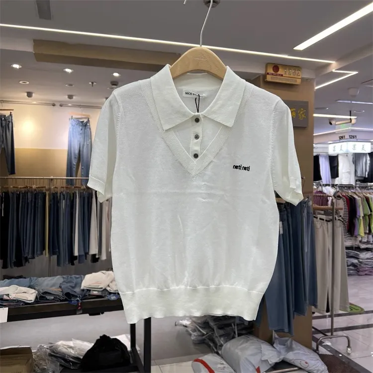 天丝亚麻针织宽松型刺绣休闲衬衫领短袖