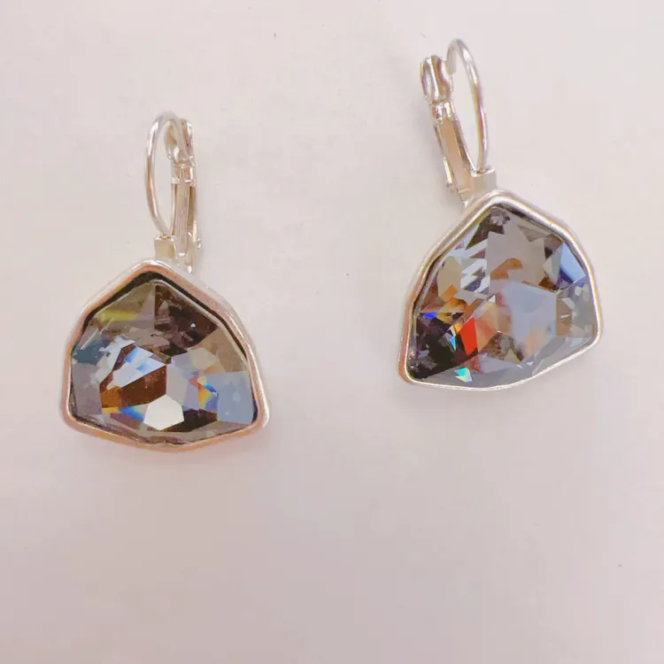 铜合金仿水晶耳饰 黄色民族风女复古宫廷金色耳环