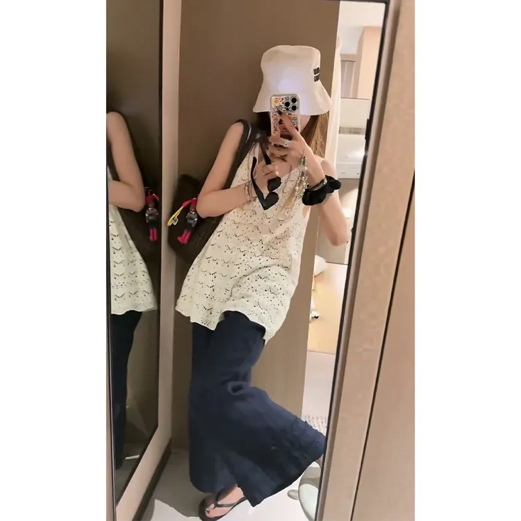 2025夏季新款女法式气质镂空V领无袖上衣百搭高腰显瘦阔腿九分裤