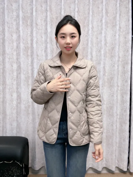 新款女士轻薄短款棉服外套秋冬流行时尚潮牌女装纯色【双线菱格】