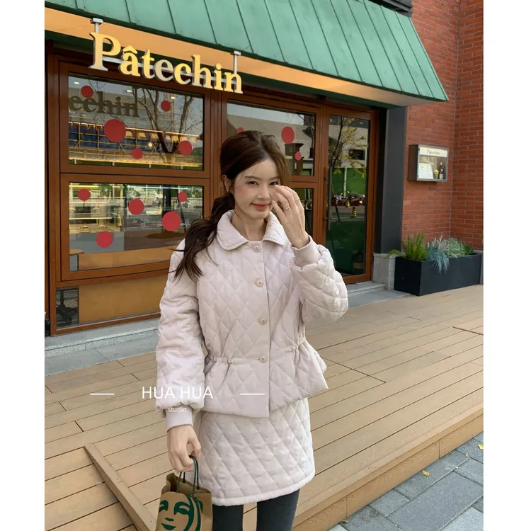 【花花】 粉岛屿~温柔系雾粉菱形格绗棉蝴蝶结飘带收腰调节冬款上衣