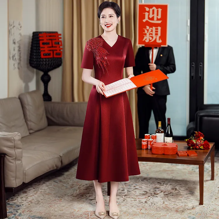 5505春装婚礼妈妈礼服高贵改良旗袍年轻洋气喜婆婆婚宴装连衣裙