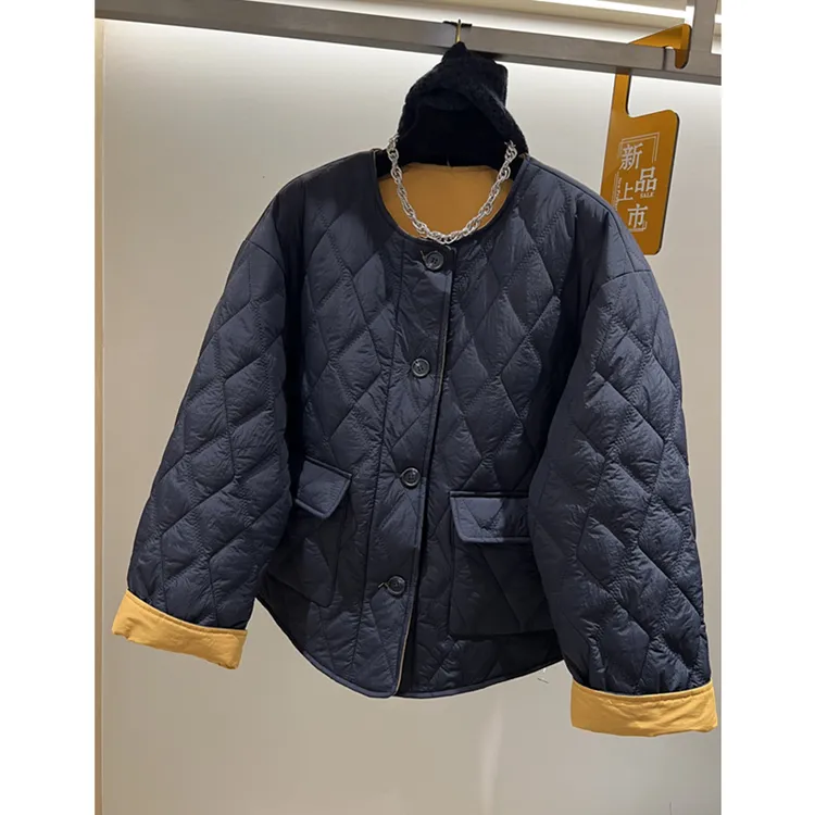 高端欧货2025年秋冬新款圆领菱形格夹棉轻薄棉服宽松棉衣女外套