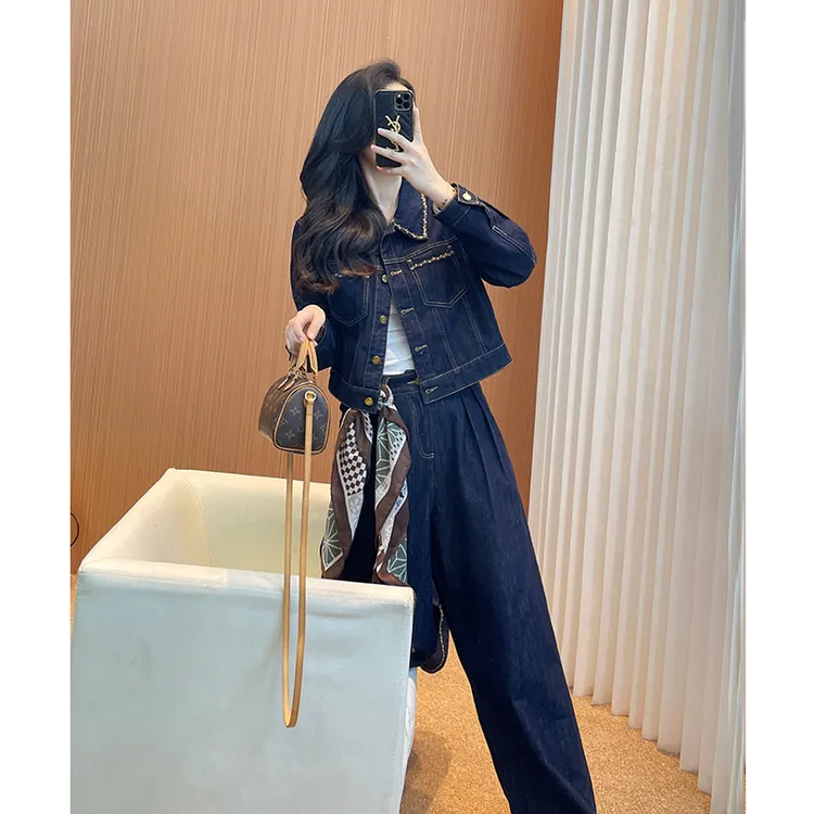 巨好看的早秋穿搭牛仔套装女2025新款女装梨型身材显瘦一整套ootd