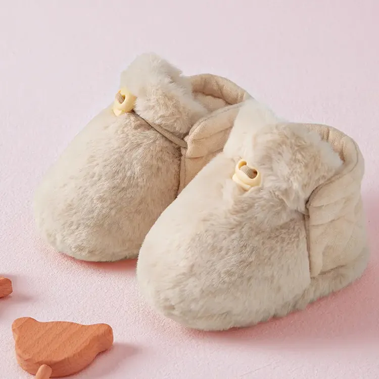 婴儿鞋子袜鞋两面可穿秋冬毛毛鞋加厚夹棉保暖步前软底儿童加绒鞋