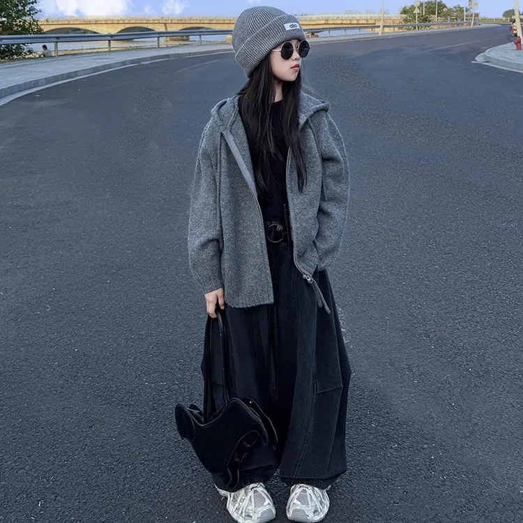 儿童秋季新款韩系连帽针织开衫灰色女童毛衣内搭慵懒风拉链外套潮