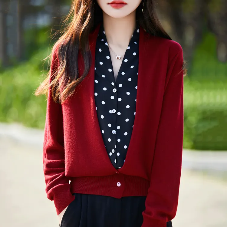 恒彩源羊毛衫毛衣新款V领假两件开衫水墨画拼色洋气打底衫2025