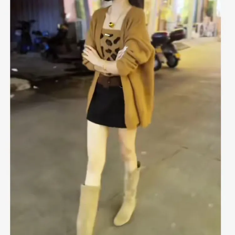 时尚百搭豹纹开衫高腰短裙搭配减龄大码女装