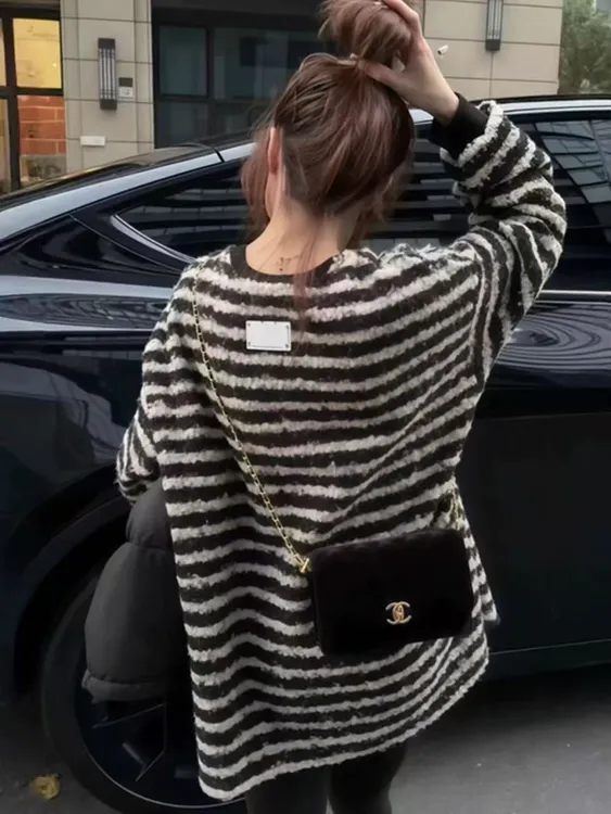 韩系穿搭撞色条纹卫衣女2025新款爆款秋冬宽松大版中长款长袖上衣