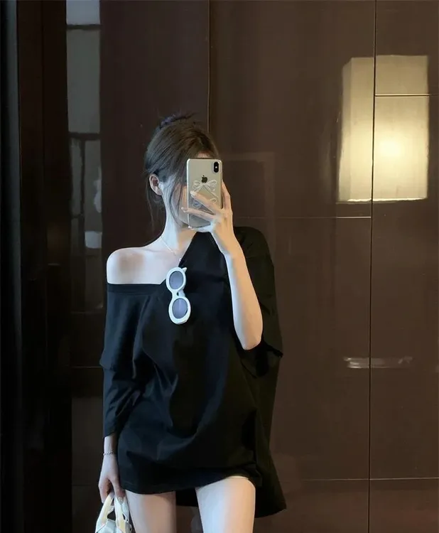 【富婆同学会】微胖大码mm斜肩露肩t恤女短袖上衣宽松显瘦遮肉辣妹