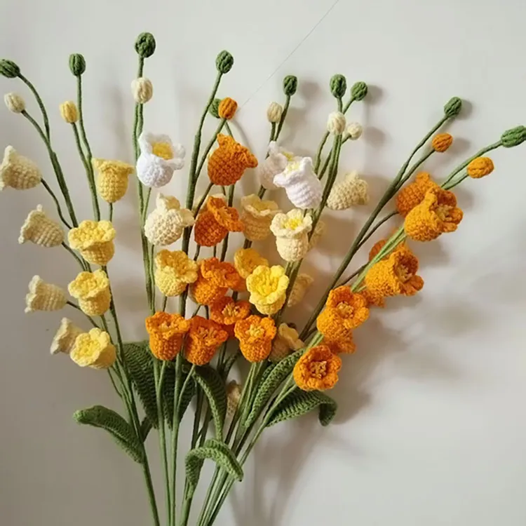 成品手工钩织毛线花朵铃兰花束爱情幸福情侣礼物仿真花手捧花