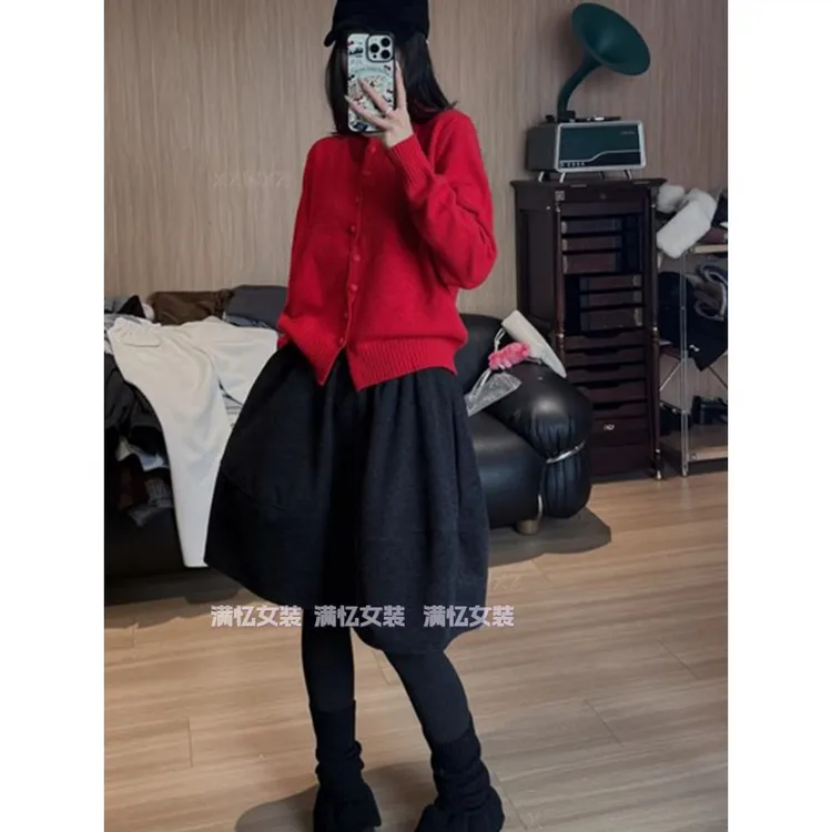 秋冬韩版红色毛衣五分毛呢花苞短裙女大衣显瘦毛衣蓬蓬裙两件套装
