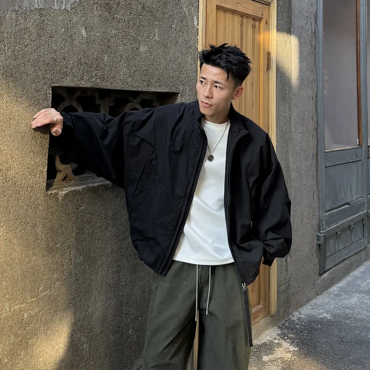 黑色痞帅飞行员夹克男款秋季美式机能冲锋衣cleanfit短款正肩外套