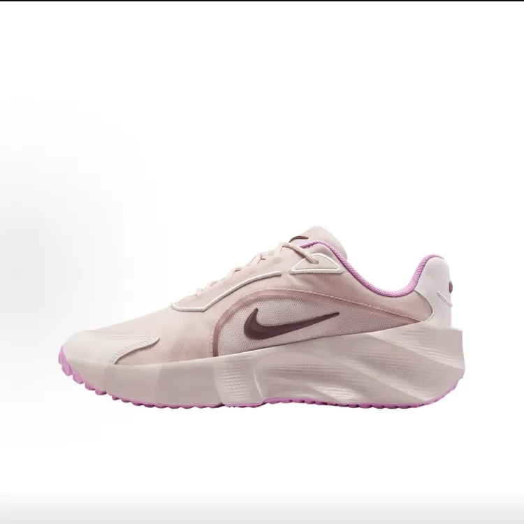 【滔搏联动】耐克女子WMNS NIKE AURA EDGE休闲鞋HQ7025-600