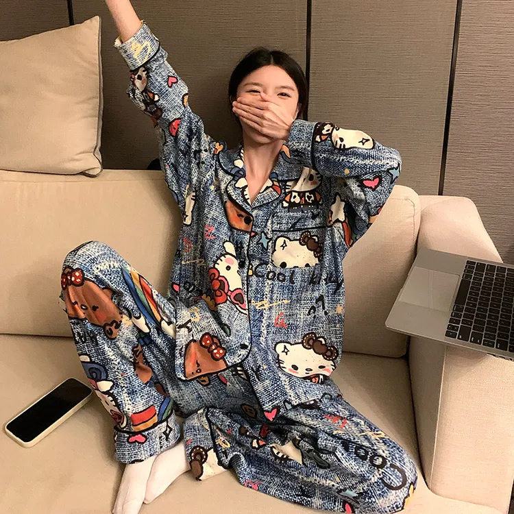 今年网红睡衣女秋冬季德绒长袖2025年新爆款保暖家居服套装可外穿