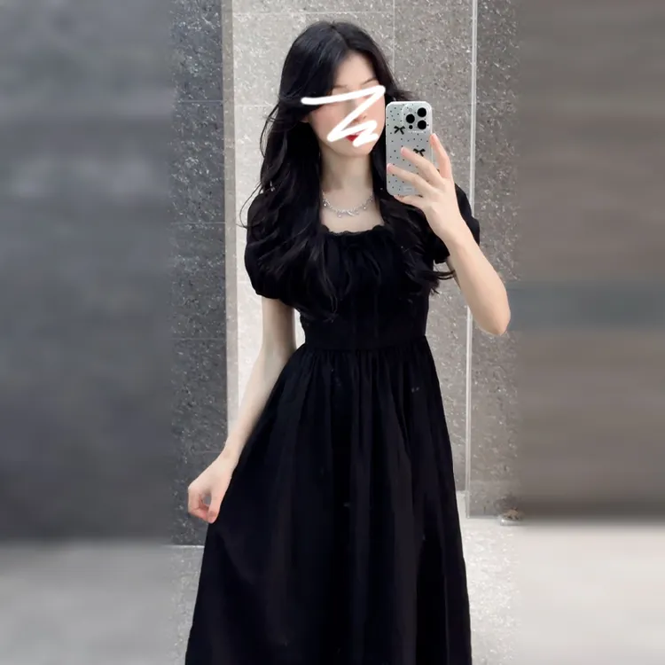 2025新款法式赫本风黑色蕾丝U领连衣裙子女夏气质设计感小众长裙