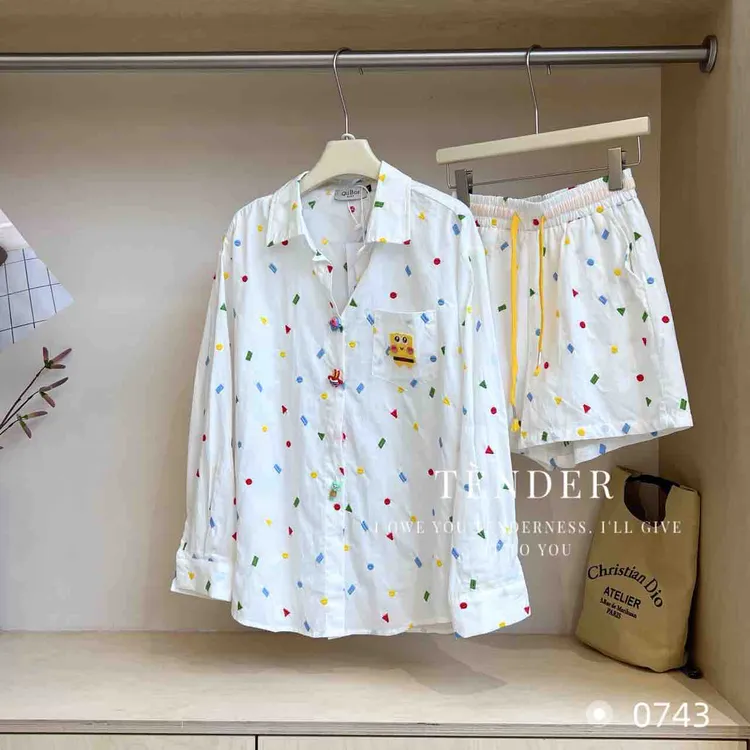 时尚套装韩版简约通勤卡通风时尚个性