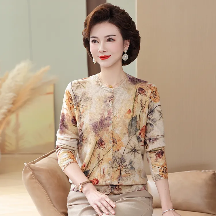 100%纯羊毛针织开衫中老年洋气妈妈装女母亲衣服女士气质长袖印花