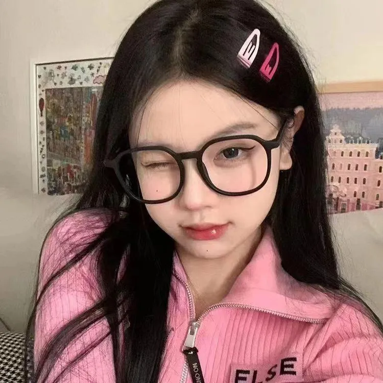 新款黑框素颜眼镜女可配度数近视眼镜框镜架大脸显瘦轻防蓝光辐