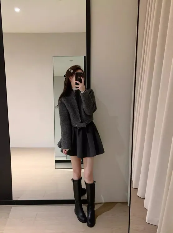 韩系简约套装复古高级感气质短款外套女秋季蓬蓬短裙半身裙两件套