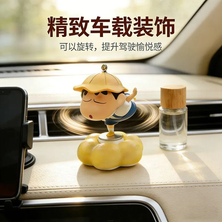 可旋转蜡笔小新汽车摆件卡通礼物车载中控台办公室工位桌面装饰品