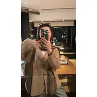 大婉酱微胖定制秋季慵懒松弛感软糯V领单排扣长袖针织衫外套2732D
