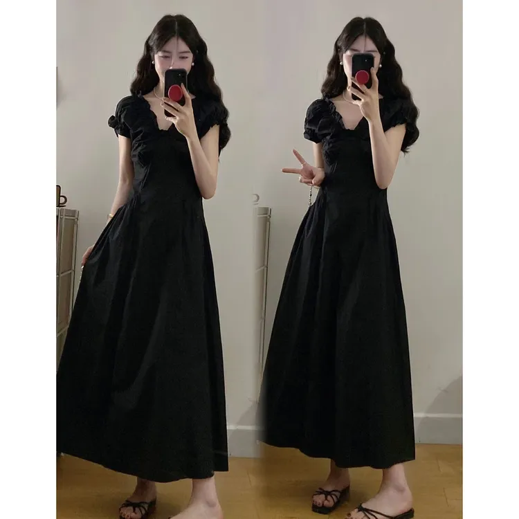 大码女装2025夏季新款法式收腰显瘦赫本风V领连衣裙气质洋气长裙