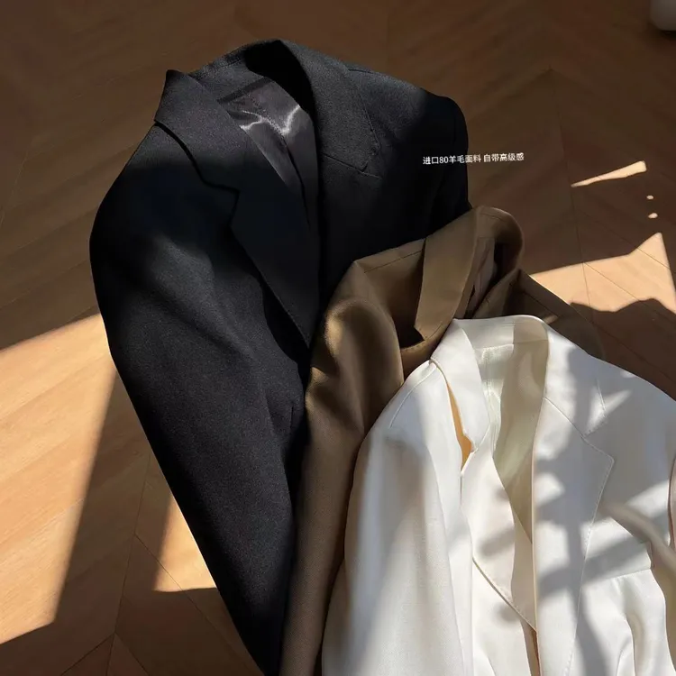 “尖货” 进口80羊毛斜纹面料  小宽松休闲手工共针西服外套 66032