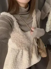 （绵羊吊带）2025新款羊羔毛加厚吊带背心叠穿短款无袖上衣（152-L）