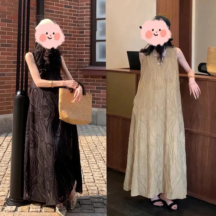 2025夏季简约显瘦轻奢宽松时尚提花连衣裙V领无袖宽版气质长裙女