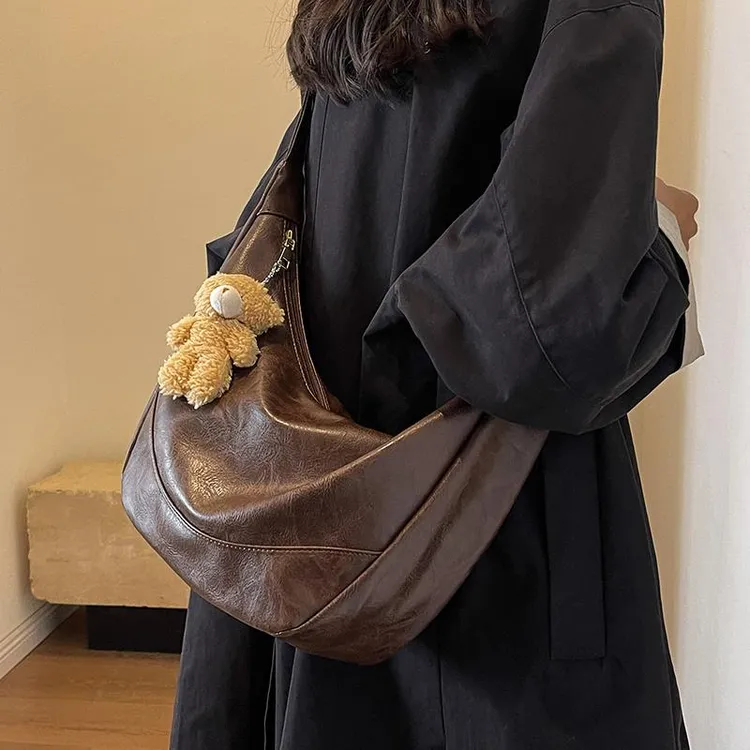 通勤大容量包包女士新款百搭斜挎包秋冬高级感托特包饺子包