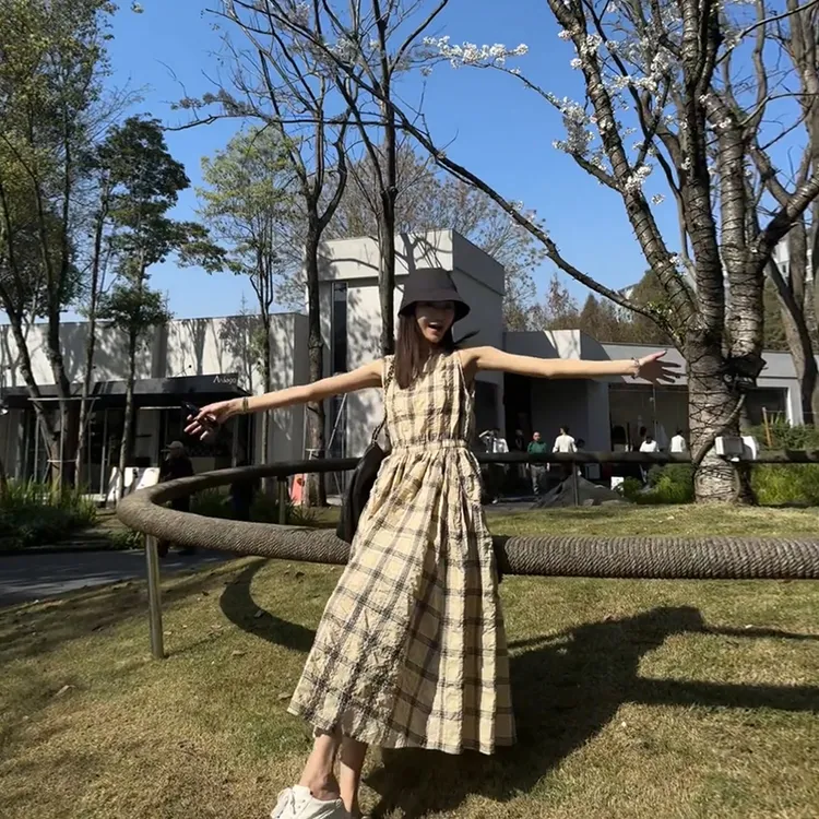 【格里卜鲁】法式显瘦收腰小众格子格纹复古气质设计感连衣裙