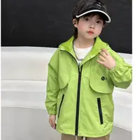 儿童户外潮牌风衣