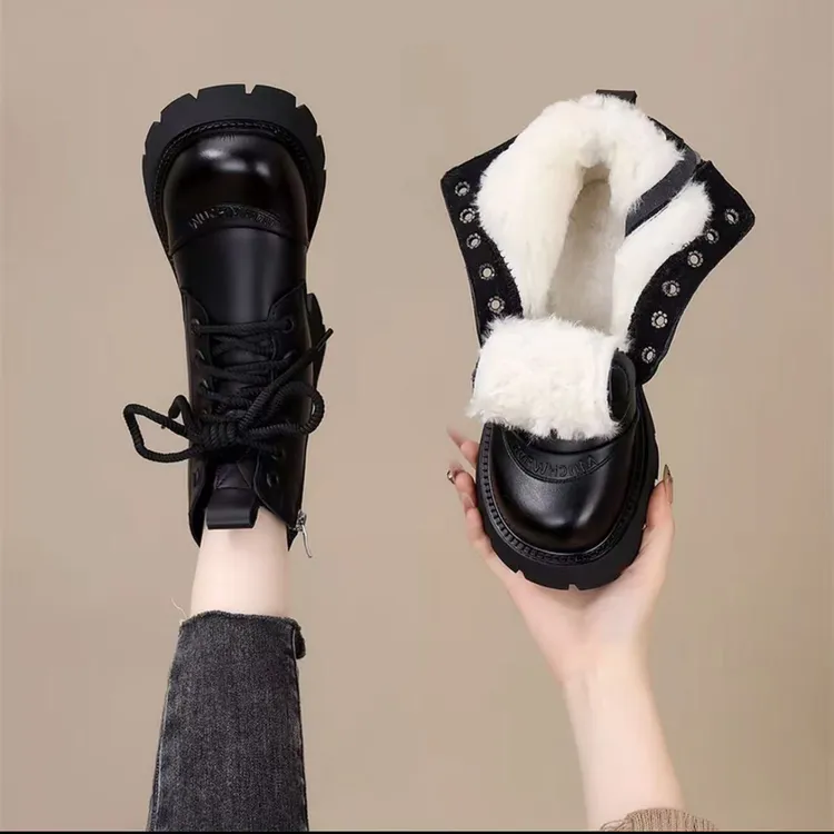 保暖羊毛马丁靴女2025新款冬季加绒加厚底棉鞋防滑雪地短靴大码41