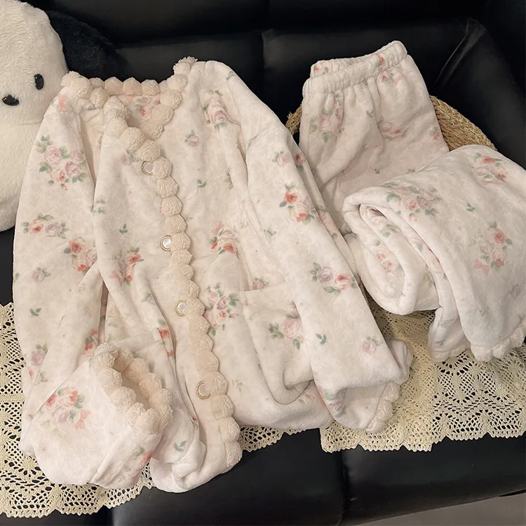 珊瑚绒睡衣加绒女春秋冬季加厚保暖甜美复古休闲家居服网红套装