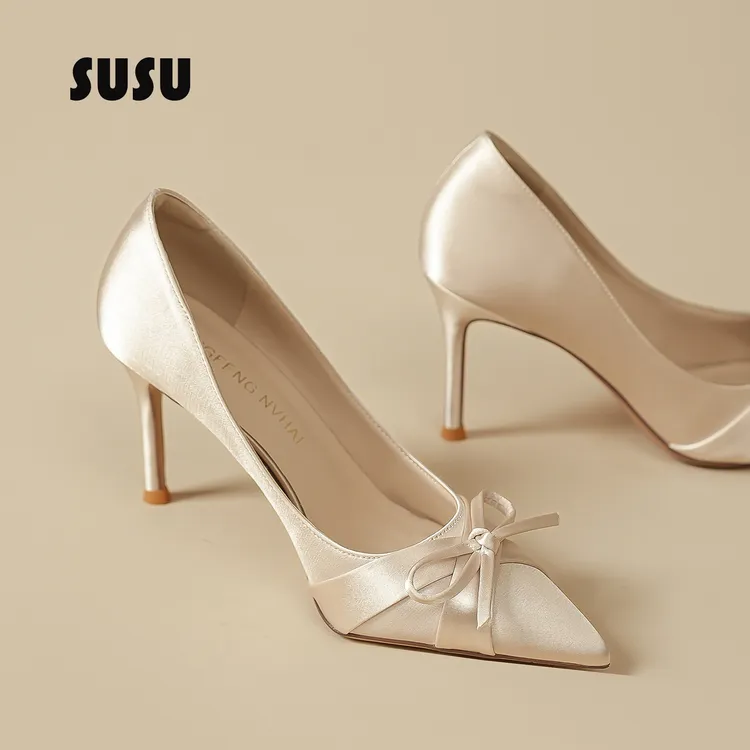 香槟色缎面高跟鞋女2025新款蝴蝶结新娘鞋婚鞋细跟气质高级感单鞋