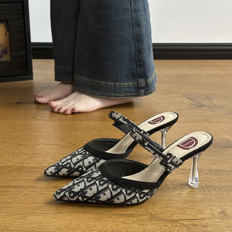 尖头凉拖鞋女鞋外穿高级感洋气小香风细跟百搭半拖鞋配裙子高跟鞋