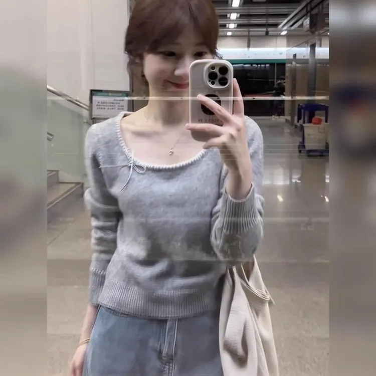 秋冬新款时尚别致小个子慵懒毛衣上衣韩系内搭短款U领针织打底衫