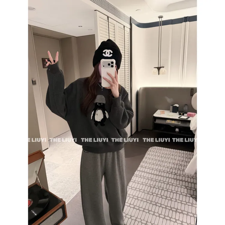 【LIUYI】企鹅卫衣～冬季加绒加厚重工圆领刺绣卫衣51015A3