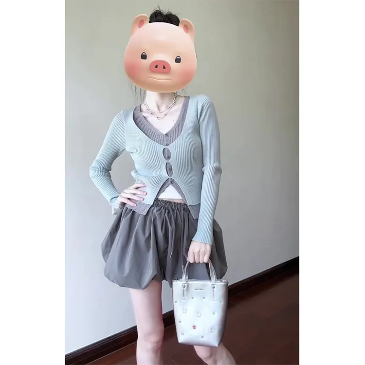 2025春季新款女韩系穿搭设计感假两件V领针织上衣高腰花苞半身裙